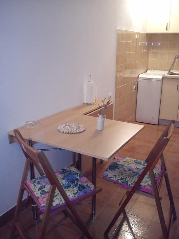 Apartment Gabre Трогир Стая снимка