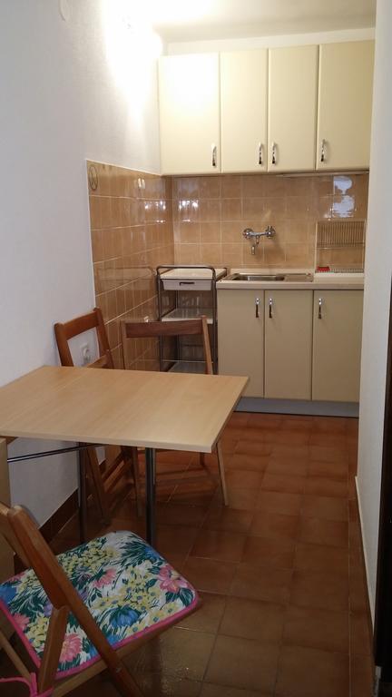 Apartment Gabre Трогир Екстериор снимка